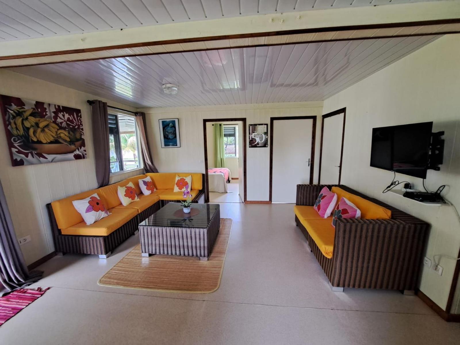 Villa Fare Mama Rota - Au Bord De L'Ocean Taputapuapea Esterno foto