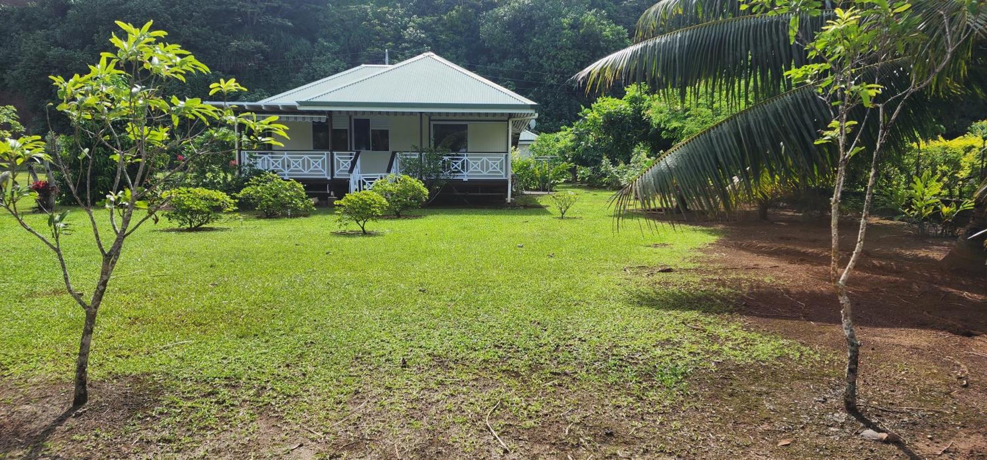 Villa Fare Mama Rota - Au Bord De L'Ocean Taputapuapea Esterno foto