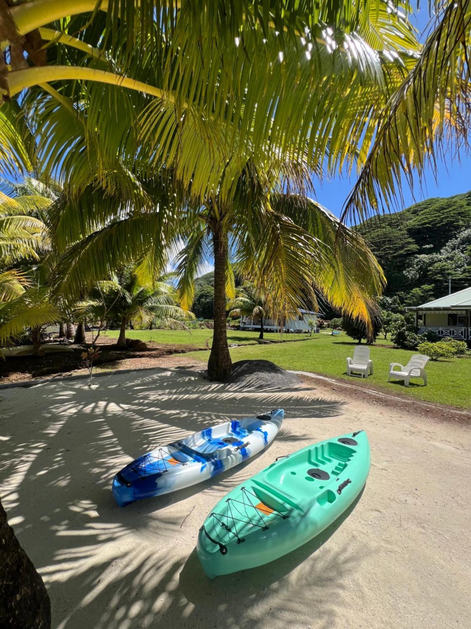Villa Fare Mama Rota - Au Bord De L'Ocean Taputapuapea Esterno foto