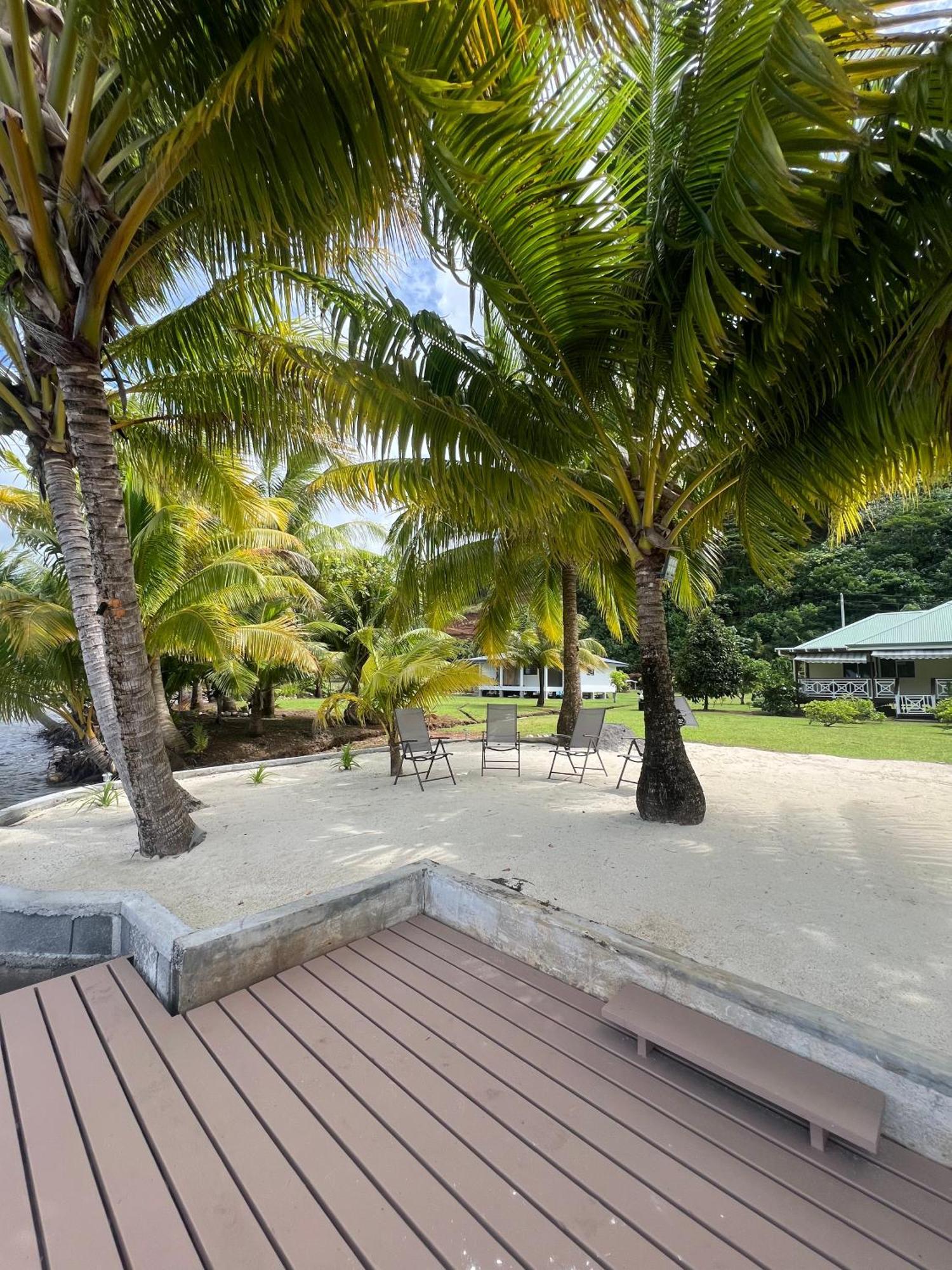 Villa Fare Mama Rota - Au Bord De L'Ocean Taputapuapea Esterno foto